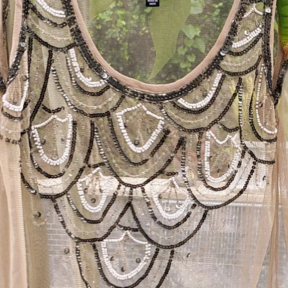 W118 BY WALTER BAKER SHEER BEADED STUNNING ART DECO TOP WOMEN'S Sz M - Picture 3 of 6